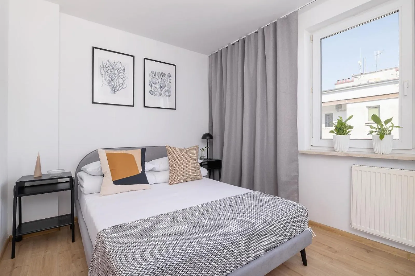 4 Bedroom Apartment With A Balcony - Prochowa 1 クラクフ ポーランド