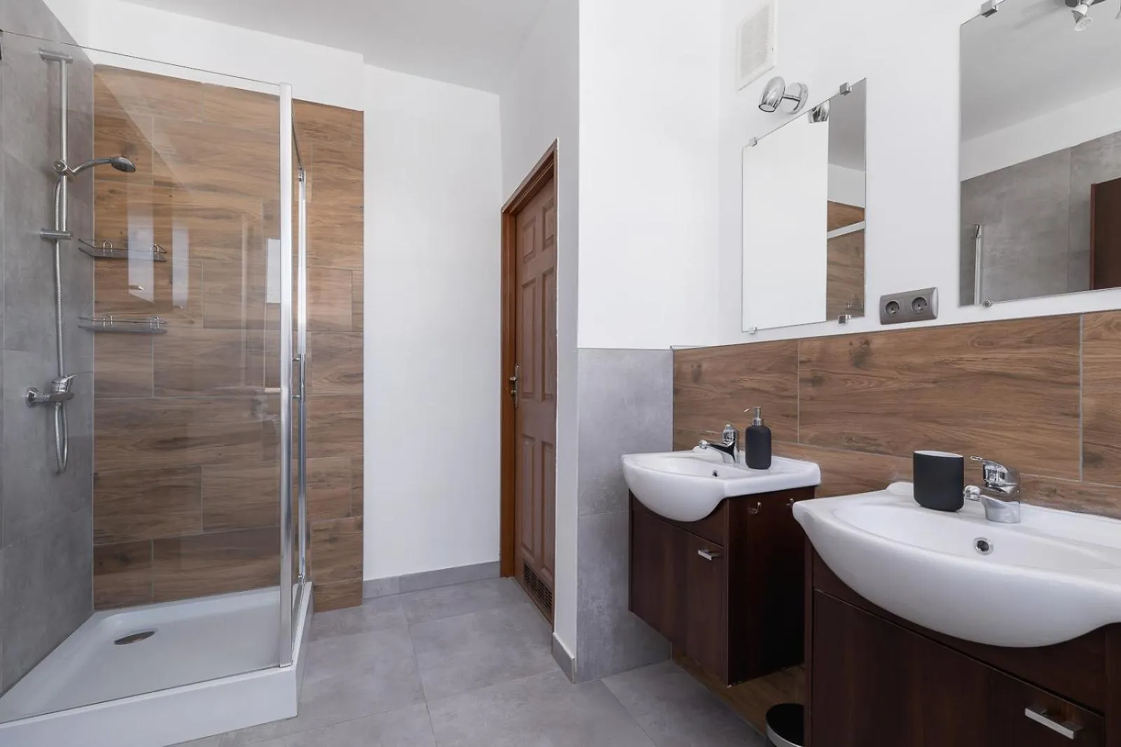 4 Bedroom Apartment With A Balcony - Prochowa 1 クラクフ