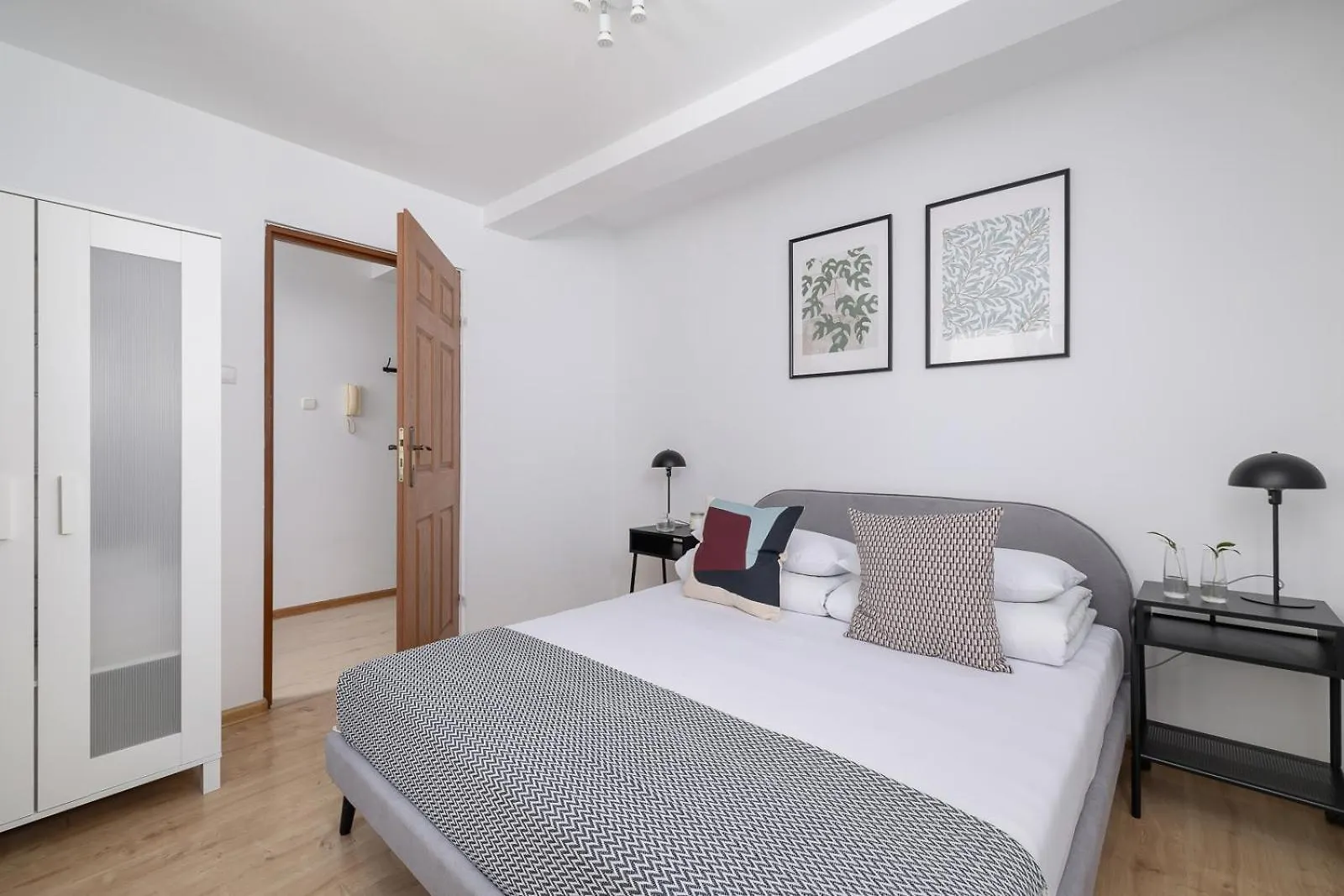 4 Bedroom Apartment With A Balcony - Prochowa 1 Krakow 0*,  Poland